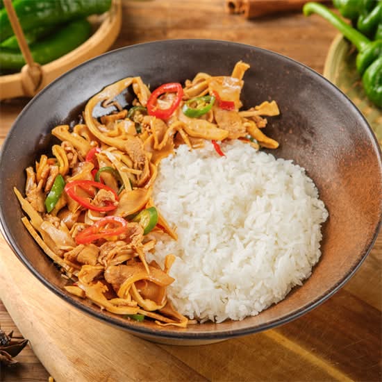 糯米笋炒肉盖码饭 (必辣) Premium Bamboo Fry Shredded Pork GAIMA Rice Bowl (Spicy)